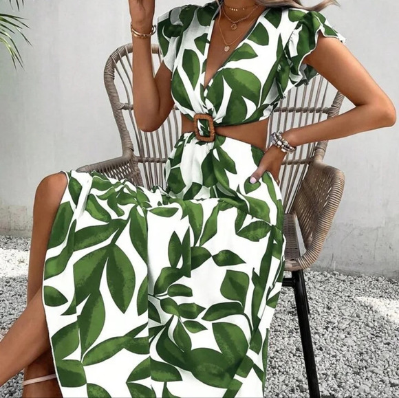 Tropical Print Butterfly Sleeve Dress - Picture 1 of 6